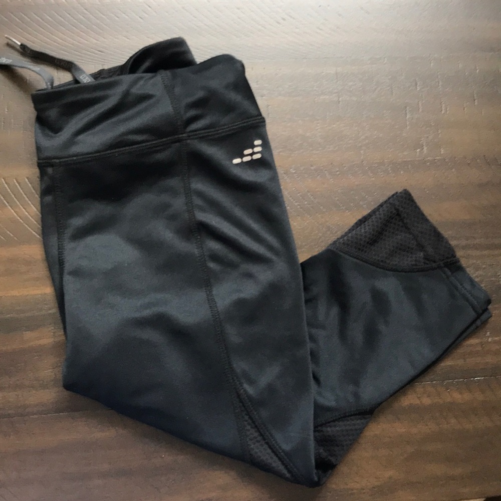 crop leggings